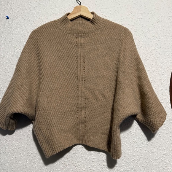 R Label women's S Wool Cashmere Blend Batwing Sleeve Sweater Mock Neck Tan - Picture 1 of 5